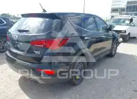 2018 Hyundai Santa Fe photo