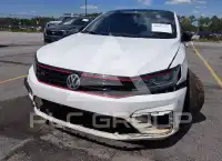 2018 Volkswagen Passat фото