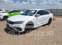 2018 Volkswagen Passat photo