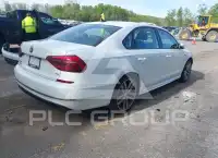 2018 Volkswagen Passat фото