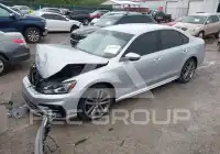 2018 Volkswagen Passat фото