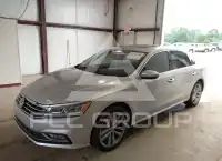 2018 Volkswagen Passat фото