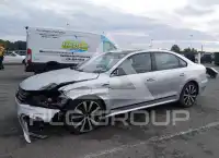 2018 Volkswagen Passat фото
