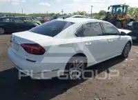 2018 Volkswagen Passat photo