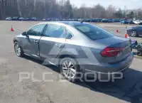2018 Volkswagen Passat фото