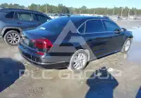 2018 Volkswagen Passat фото