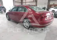 2018 Volkswagen Passat фото