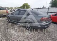 2018 Volkswagen Passat фото