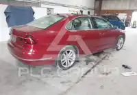 2018 Volkswagen Passat фото