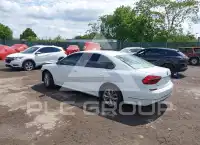 2018 Volkswagen Passat photo