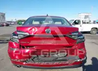 2018 Volkswagen Passat фото