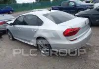 2018 Volkswagen Passat фото