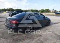 2018 Volkswagen Passat фото