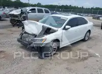 2018 Volkswagen Passat фото