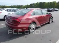 2018 Volkswagen Passat фото