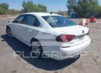 2018 Volkswagen Passat фото