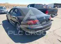 2018 Volkswagen Passat photo