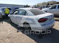 2018 Volkswagen Passat фото