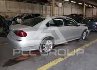 2018 Volkswagen Passat фото