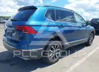 2018 Volkswagen Tiguan фото