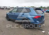 2018 Volkswagen Tiguan photo