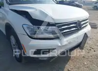 2018 Volkswagen Tiguan фото