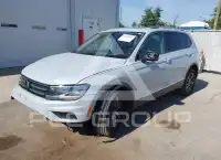 2018 Volkswagen Tiguan photo