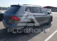 2018 Volkswagen Tiguan фото