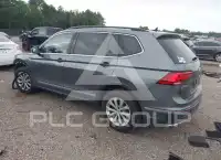 2018 Volkswagen Tiguan фото