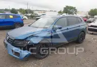 2018 Volkswagen Tiguan photo