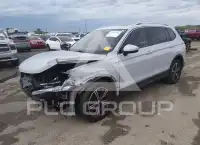 2018 Volkswagen Tiguan фото