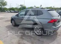 2018 Volkswagen Tiguan фото
