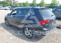 2018 Volkswagen Tiguan фото