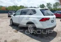 2018 Volkswagen Tiguan фото