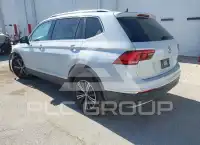 2018 Volkswagen Tiguan photo