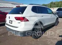2018 Volkswagen Tiguan фото