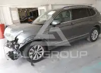2018 Volkswagen Tiguan фото
