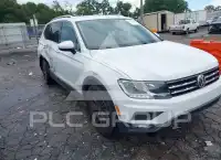 2018 Volkswagen Tiguan photo