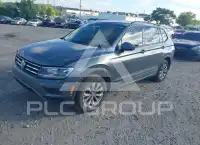2018 Volkswagen Tiguan photo