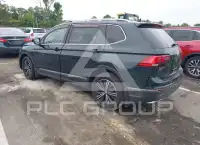 2018 Volkswagen Tiguan photo