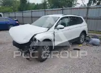 2018 Volkswagen Tiguan фото