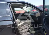 2018 Volkswagen Tiguan photo