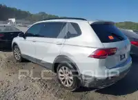2018 Volkswagen Tiguan фото