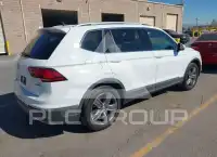 2018 Volkswagen Tiguan фото