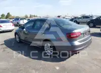 2018 Volkswagen Jetta фото