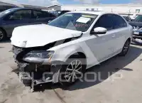2018 Volkswagen Jetta фото