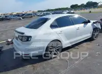 2018 Volkswagen Jetta photo
