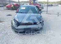 2018 Volkswagen GOLF фото