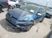 2018 Volkswagen GOLF photo