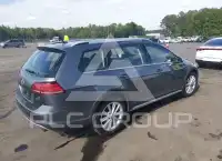 2018 Volkswagen GOLF фото